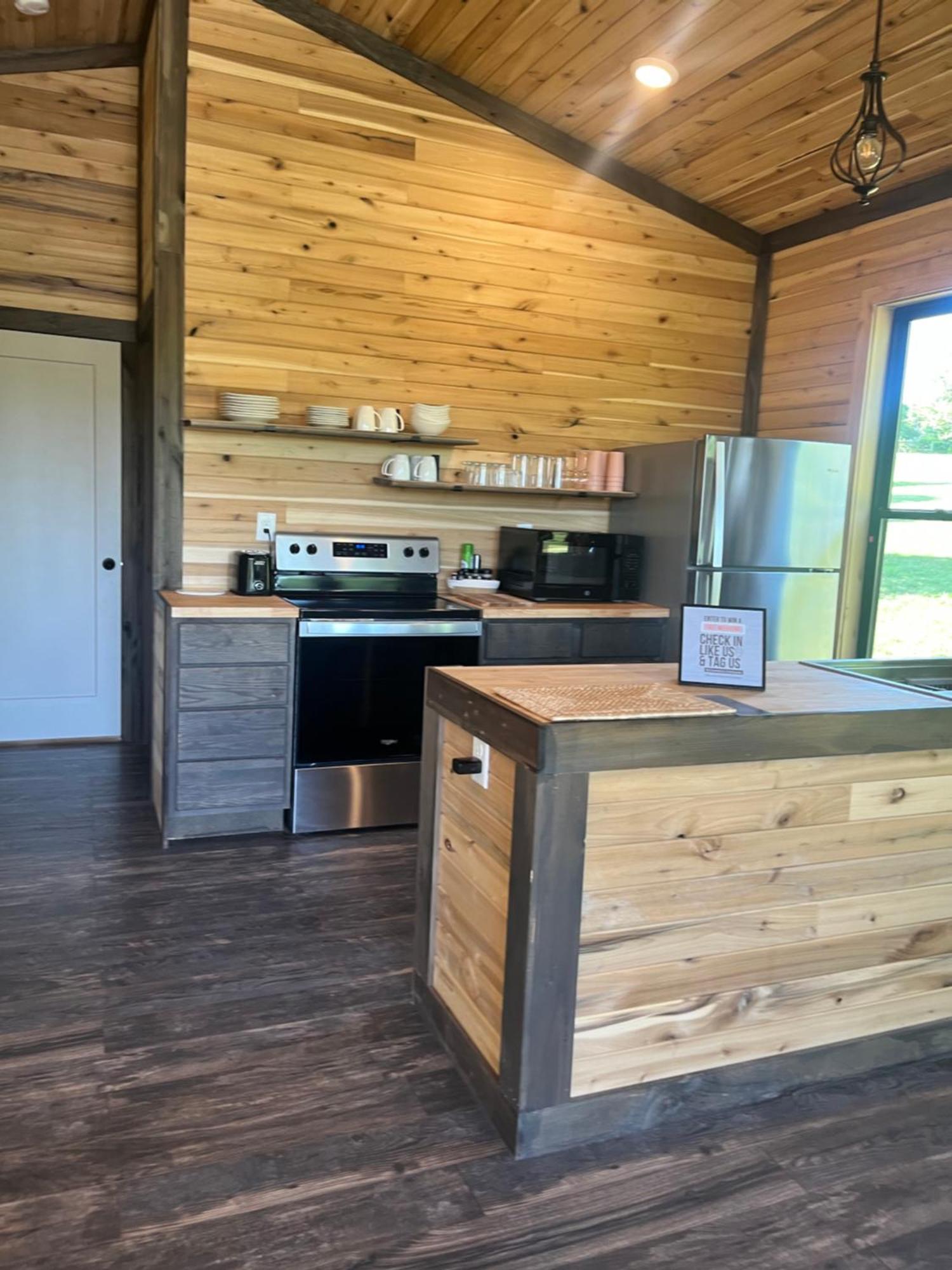 Bourbon Barrel Cottages #2 Of 5 On Kentucky Trail Lawrenceburg Exterior photo